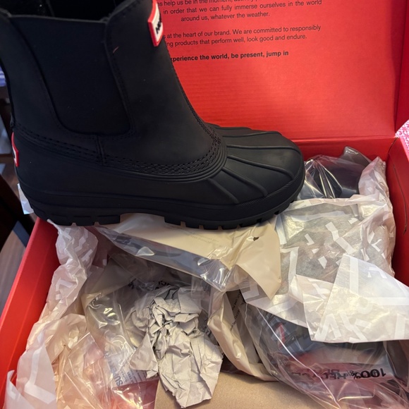 Hunter Black Sutton Boots - Picture 2 of 4